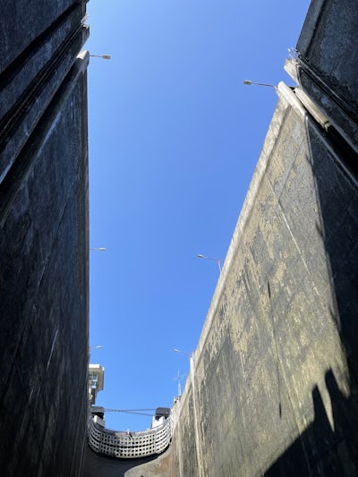 One of the locks along the Douro