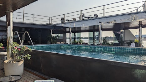 Pools And Sun Decks - Member
