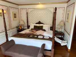 The Maharajah suite - very comfy!