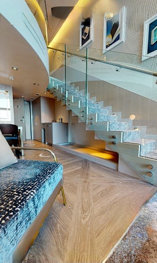 Stairway suite 