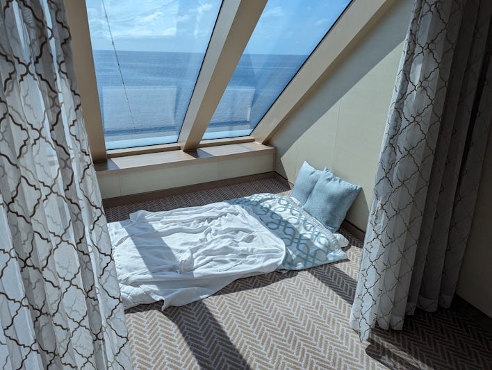 Premium Oceanview Cabin-