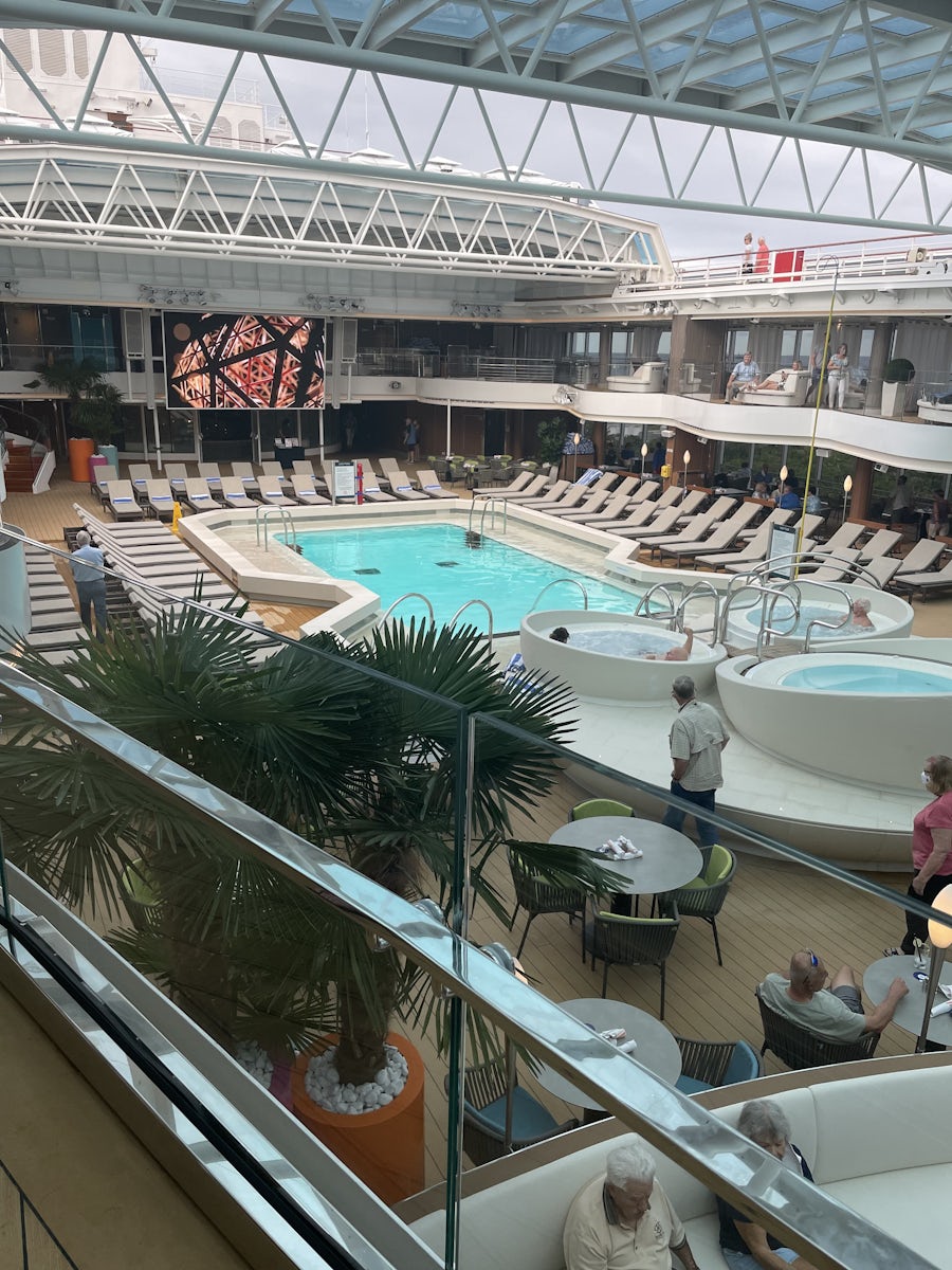Middle pool, deck 9. Picture is taken from deck 10. Hot tubs here are HOT!