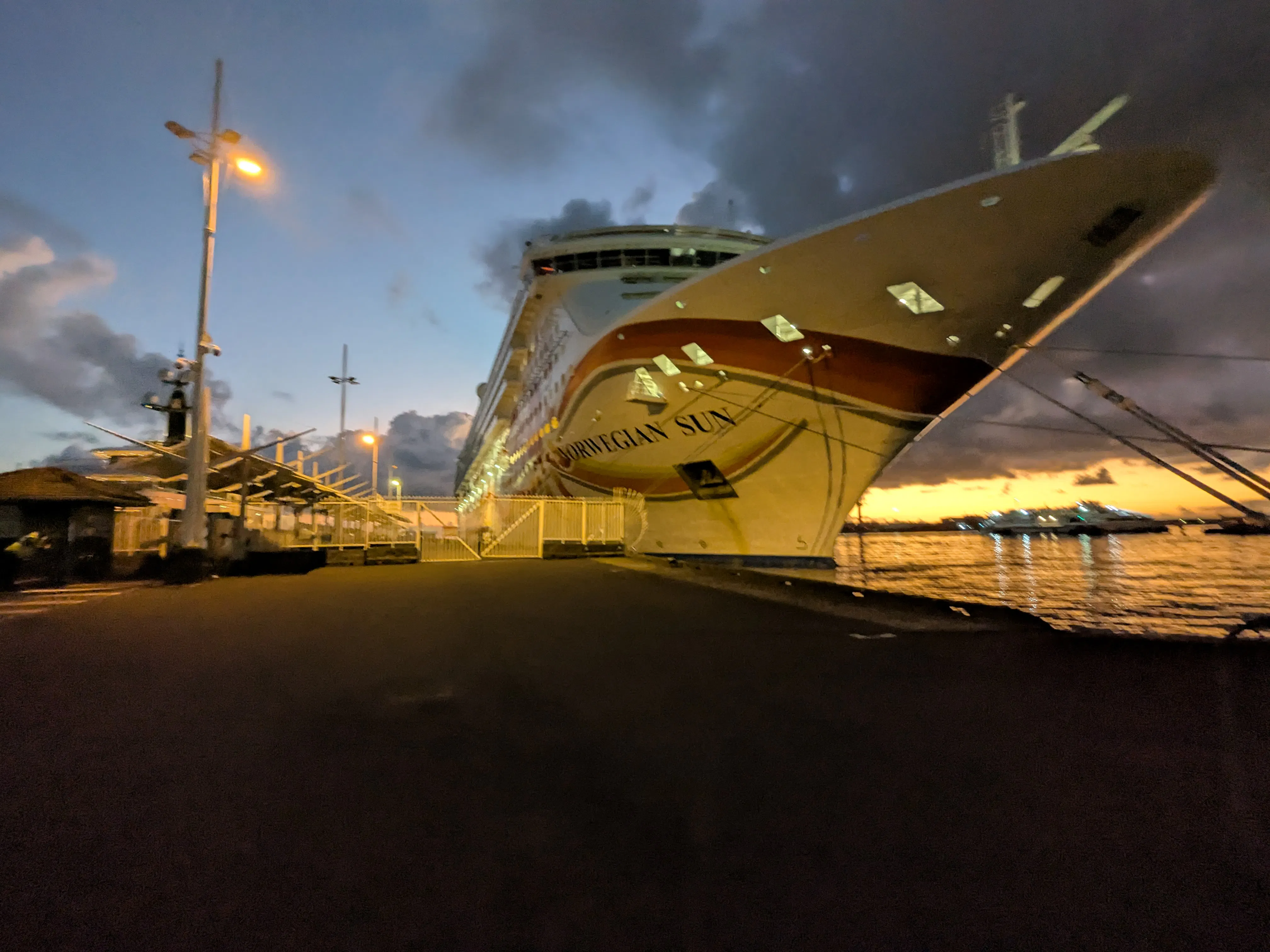 Norwegian Sun Cruise Reviews | Ratings & Insights from Members