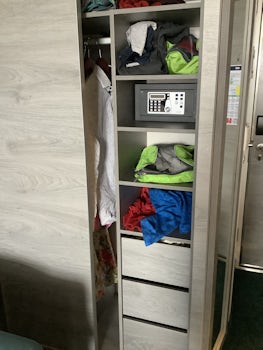 Tiny wardrobe small shelves
