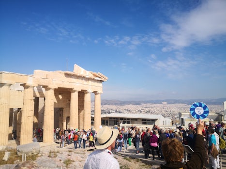 Excursions to Acropolis, in must-to-do list